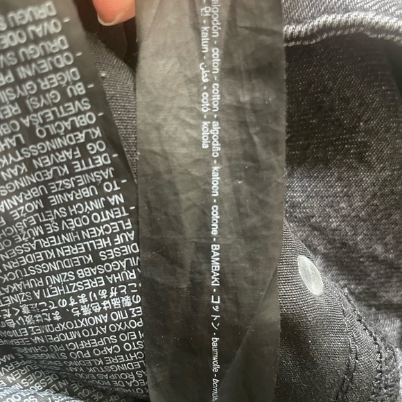 Zara Denim Shorts Women’s 6 High Waisted Black Frayed Hem cutoff Jean Featival - Picture 10 of 12